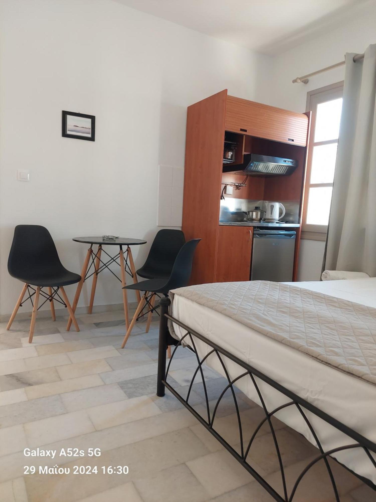 Studio Tsakas Naxos City Esterno foto